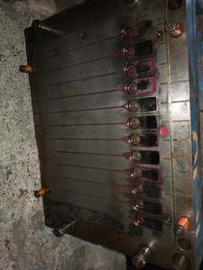 Moules d'injection plastique de haute qualité pour les applications industrielles Meilleur prix pour les industries automobile et médicale - Product Image 3