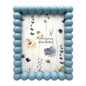 กรอบรูปไม้เคลือบเงาประดับลูกปัดแบบตั้งโต๊ะ ขายส่งของตกแต่งบ้าน กรอบรูปไม้ทาสีแนวตั้งแนวนอน - Product Image 5