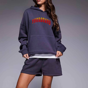 Ensemble short et sweat à capuche oversize pour femme, coupe régulière, léger, confortable pour l'été, décontracté, style streetwear, longueur au-dessus du genou, uni - Product Image 1