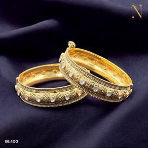 Meilleurs moments traditionnels Bracelets plaqués argent sterling 925 Diamant blanc intégré Meilleur rayonnement Fini Beauté arrondie - Product Image 1