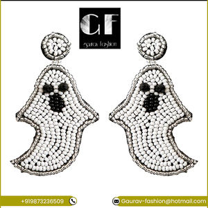 Design mignon plaqué or fantôme Halloween boucles d'oreilles diamant coloré de Noël acheter maintenant! Accessoire Prix Minimum - Product Image 2