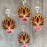 Magnifique Ensemble de Décoration Traditionnel pour Puja Lotus Mandic, Idéal pour l'inauguration de maison, avec Lakshmi Ganesh, pour un magnifique décor de fond.