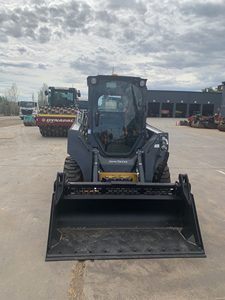 Hot Sale JOHNN DEEREE Skid Steer Loader Two Speed Hydraulic High Flow Auxiliary Hydraulics High Efficiency Motor Engine Ready - Product Image 3