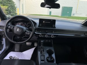 Honda Civic Sport 2024 d'occasion propre - Product Image 5