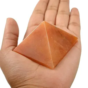 Pirámide de Cristal de Aventurina Roja Feng Shui para Reiki, Sanación con Reiki y Corrección Vastu - Product Image 4