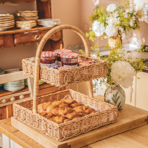 Support de service carré en rotin tressé écologique à deux niveaux, plateaux de cuisine, plateau de service pour cupcakes, fruits, desserts en provenance du Vietnam - Product Image 4