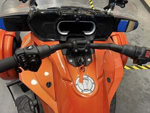Can-Am Spyder F3 Limited Naranja 2019 UTV Motocicleta de Tres Ruedas - Product Image 4