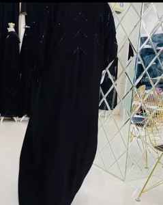 Abayas élégantes et modestes pour femmes, brodées à la main, avec plis dans le dos, robes traditionnelles formelles de Dubaï, tissu respirant - Product Image 3