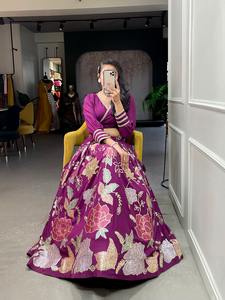 Le dernier concepteur de Fab Zone Georgette broderie fil séquence travail Lehenga Choli pakistanais indien robe adultes coton mariage - Product Image 3