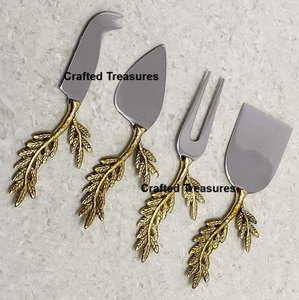 Ensemble de couverts à fromage élégants avec poignée en laiton plaqué argent lame 4 pièces ensemble de couteaux à fromage en acier inoxydable pour les fêtes - Product Image 4