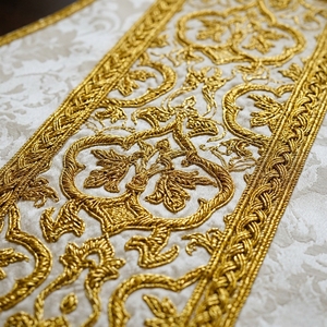 <b>White</b> <b>Silk</b> Roman Chasuble Gold Damask Brocade Hand Embroidery Catholic Priest Vestment Liturgical Clergy Mass <b>Robe</b> Set - Product Image 6