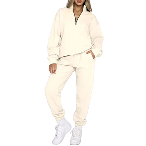 2023 vente en gros Logo personnalisé femmes épais empilés Joggers costume survêtement 2 pièces ensemble de survêtement - Product Image 5