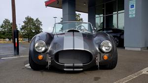 Ford Cobra 427 de 1965, Roadster con Transmisión Manual - Product Image 2