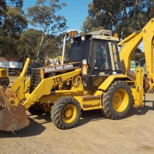 Chargeur rétrocaveuse Cat 428D à vendre doté de commandes avancées à cadre robuste et d'une cabine d'opérateur confortable - Product Image 3