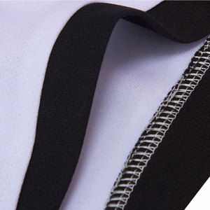 Tenue de basketball confortable et personnalisée pour hommes, vêtements de sport d'extérieur, uniforme de basketball à vendre - Product Image 4