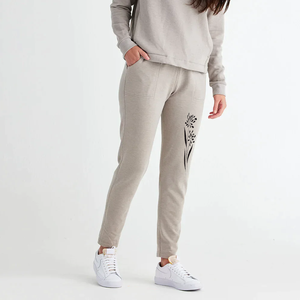 กางเกงวอร์มผ้าฟลีซสำหรับผู้หญิงกางเกงออกกำลังกายเล่นกีฬาออกกำลังกายมีโลโก้ออกแบบได้ตามต้องการสำหรับผู้หญิง - Product Image 3