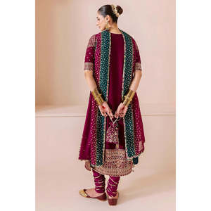 Conjunto de Traje Formal de Terciopelo Bordado Jazmin para Mujer CVF D-02 y TC-1411 - Product Image 4
