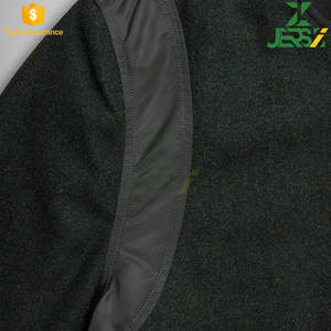 Men's Classic Sports Wool Varsity Bomber Jacket High Street Style Lightweight Winter Nylon <b>Quilting</b> Zip Closure Ribbed Cuffs Hem - Product Image 3