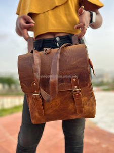 Nuevo estilo Vintage Look Brown Crunch Mochila de cuero Mochila de viaje Bolsa de viaje de gran capacidad de cuero de oficina para hombres y mujeres - Product Image 4