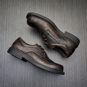 Chaussures brogues en daim souple avec bords perforés et semelle légère, chaussures décontractées pour hommes, chaussures tendance - Product Image 3