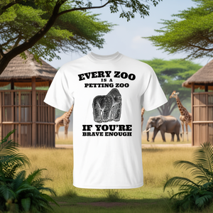 Camiseta con estampado de serigrafía de Every Zoo Is A Petting Zoo If You'Re Brave Enough, unisex, para adultos, de algodón, manga corta, cuello redondo - Product Image 3