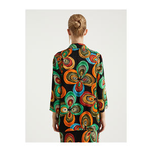 Chaqueta con Estampado Floral para Mujer BGN Sin Forro Hecha en Turquía - Product Image 5