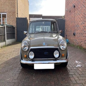 AUSTIN MINI 1981 D'OCCASION CÔTÉ GAUCHE/CÔTÉ DROIT - Product Image 1