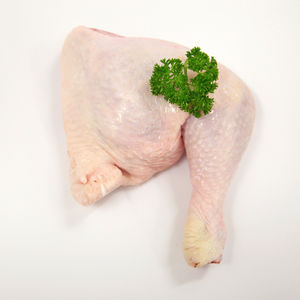 Cuisses de poulet halal bio surgelées en gros, qualité export certifiée, emballage sous vide, source de protéines saines - Product Image 4