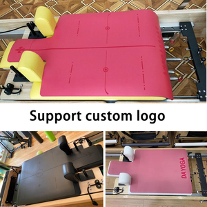 Tapete de Yoga de Microfibra Rosa Antideslizante, Toalla para Pilates Reformer, Tapete de Entrenamiento de Gimnasia con Logotipo Personalizado - Product Image 4