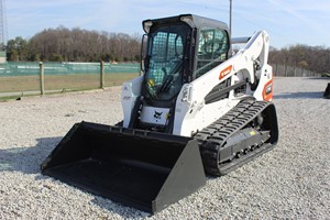 Chargeuse compacte Bobcat T770 2024, puissance de 92 kW, haute efficacité - Product Image 2