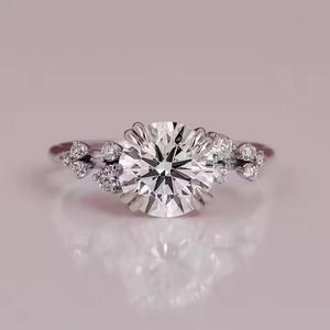 Anillo de compromiso de lujo para niñas, moissanita de oro sólido con diamantes y diamantes cultivados en laboratorio, anillo de diseño único personalizado para niñas - Product Image 1