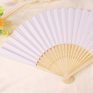 VayuBreeze-Abanico de bambú tradicional de madera, pulido natural artesanal para uso en interiores y exteriores, marcado CE y respetuoso con el medio ambiente - Product Image 1