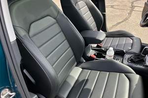 Volkswagen Golf Alltrack SEL 2019 d'occasion, 4 cylindres turbocompressés, transmission intégrale, couleur vert métallisé Great Falls, quelques modifications - Product Image 5