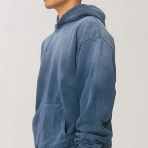 Sudadera con Capucha para Hombre MOVATEXTILE Basics OEM Personalizada, Cómoda, 100% Algodón, Estilo Estampado con Bolsillo Canguro Ajustable - Product Image 5