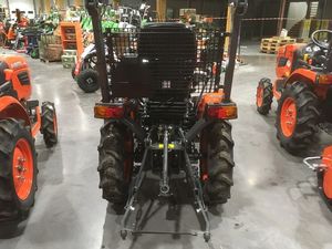 Tracteur de jardin diesel compact 4x4 B1121 D 2025 pas cher avec boîte de vitesses et pompe, provenance Danemark - Product Image 5