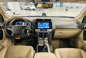 Toyota Land Cruiser Prado 2022, Seminuevo, Plástico de Grado Industrial, Personalizable ODM, Garantía de 3 Años - Product Image 2