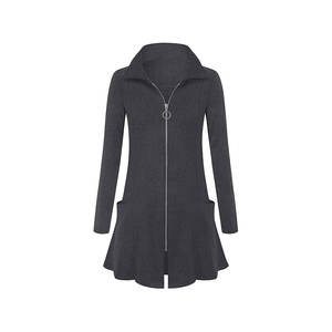 Vente en gros de robe à capuche avec poche et manches longues robe pull à capuche sweat d'hiver pour femmes à manches longues couleur unie - Product Image 4