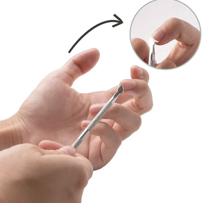 Empujador de uñas de belleza de nuevo estilo 2025 accesorio de removedor de cutículas antideslizante con hoja curva para arte de uñas para uso de dedos - Product Image 4