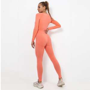 Leggings de yoga con diseño a cuadros y logotipo personalizado, pantalones acampanados de entrenamiento de gimnasio para mujer, ropa de entrenamiento Sexy con glúteos de burbujas - Product Image 3