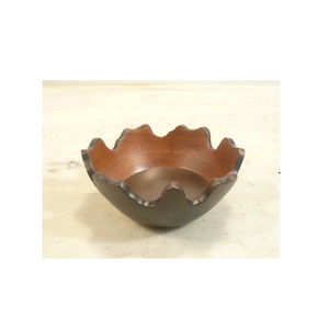 Bol de service en bois de bambou de haute qualité à l'aspect moderne et au design unique - Product Image 2