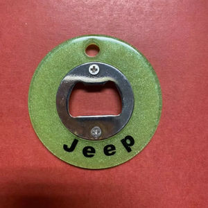 ที่เปิดขวดเรซิ่นทำด้วยมือพร้อมพื้นผิวมันวาวเหมาะสำหรับใช้ส่วนตัวเป็นของขวัญและของสะสมอุปกรณ์เสริมสำหรับงานเลี้ยงที่มีสไตล์ - Product Image 1