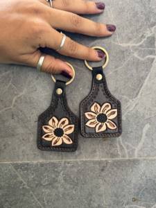 Llaveros de cuero tallados a mano más vendidos, llaveros de cuero de forma exótica bonita, accesorios de cuero tallados a mano, llaveros - Product Image 2