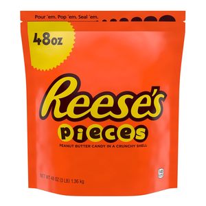 REESE'S PIECES, Cacahuetes con Mantequilla en una Cubierta Crujiente, Bolsa de Dulces a Granel, 48 oz - Product Image 1