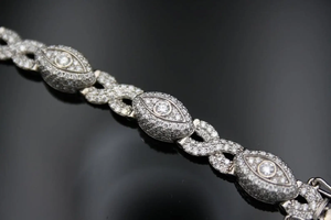 Pulsera de Eslabones con Incrustaciones de Piedras, Tono Plateado, Joyería Brillante, Estilo Protector, Pulsera de Moda para Hombre y Mujer - Product Image 2