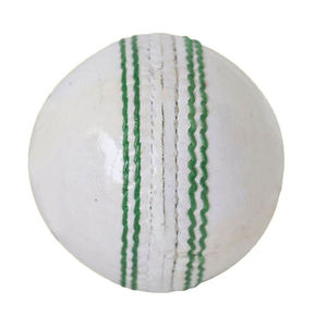 Balles de cricket en cuir de qualité supérieure, niveau international, logo personnalisé, personnalisable, Benpro Enterprises BE-CB-01, tissu personnalisé - Product Image 5