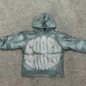 Sudadera con capucha para hombre bordada de gran tamaño unisex, ropa con logotipo personalizado, ropa de calle de peso pesado de fabricantes, detalle de diamantes de imitación - Product Image 6