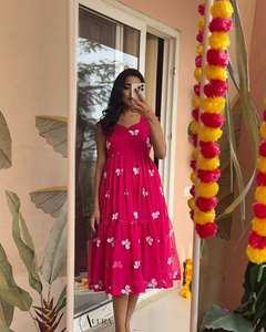 ฤดูร้อนที่สวยงาม Maxi สำหรับฤดูกาลที่กำลังจะมาถึงด้วยผีเสื้อที่สวยงามทั่วทุกมุม - Product Image 5