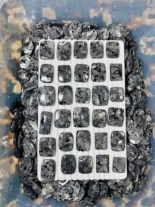 Cabujones de Larvikita 100% Naturales al por Mayor, Cristales Naturales con Parte Posterior Plana para la Elaboración de Joyas Curativas, Piedras Preciosas Sueltas Semipreciosas - Product Image 3