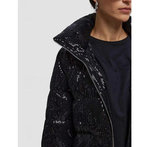 RAZERS IMPEX Customized Canvas Waterproof Windproof Breathable Quick Dry Winter Puffer Jacket for <b>Women</b> 100% Polyester Filling - Product Image 1