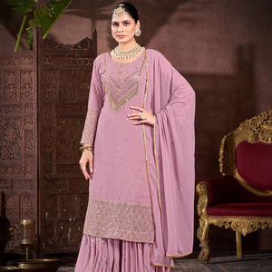 BEAU TOP ET PLAZZO DE SOIRÉE. AVEC FANCY DUPPATA ET BRODERIE - Product Image 1